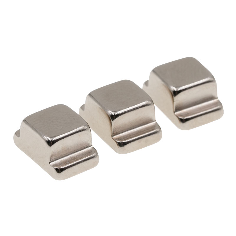 Aimant permanent de forme personnalisée