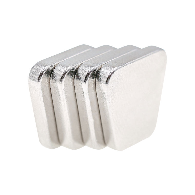 Aimant permanent trapézoïdal