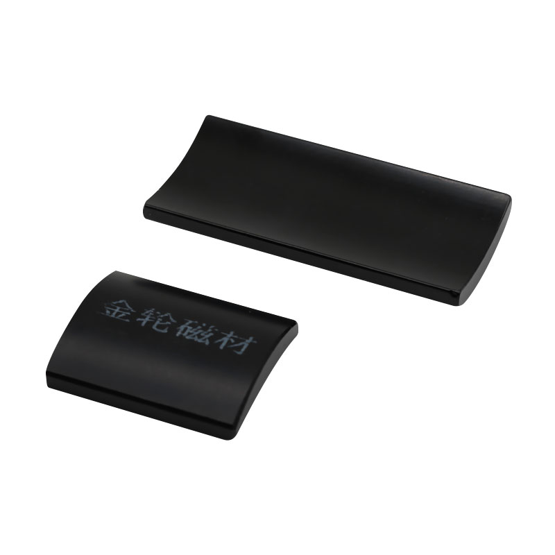 Aimant moteur pour gouvernail de commande de vol